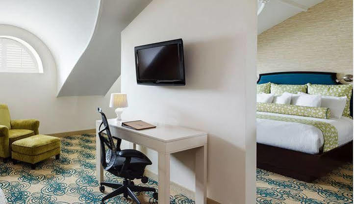 Hotel Skyler Syracuse, Tapestry Collection By Hilton 4*